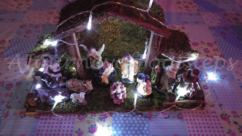 nativity scene, Christmas, traditional
