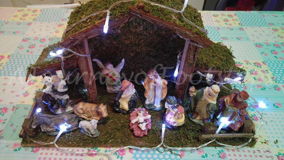 nativity scene, Christmas, traditional