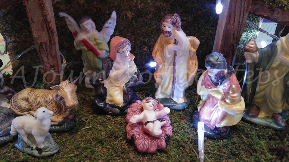 nativity scene, Christmas, traditional